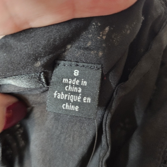 Isda & Co Scalloped Hem Black Lace Pencil Skirt - Picture 6 of 13